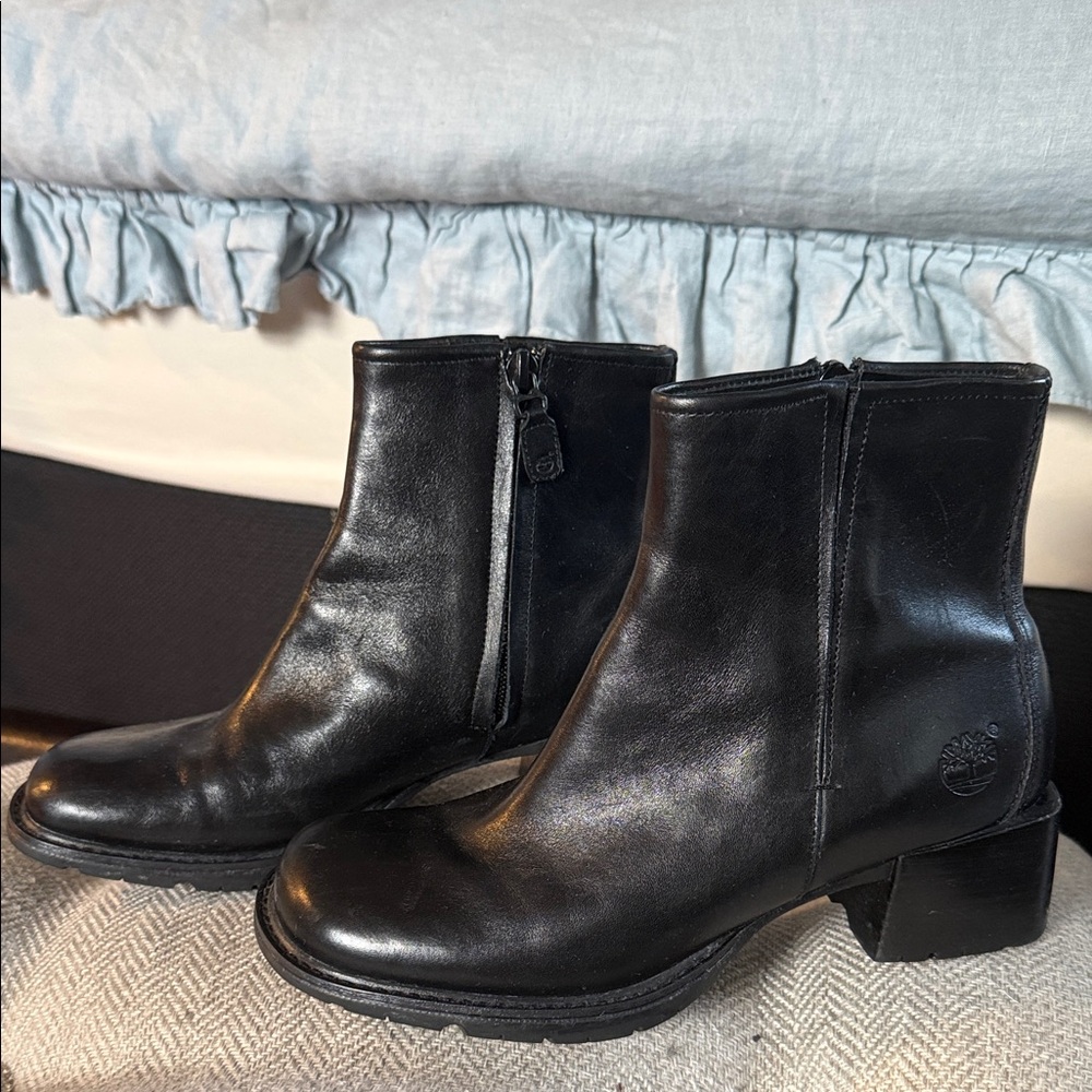 Timberland Black Leather Ankle Boots